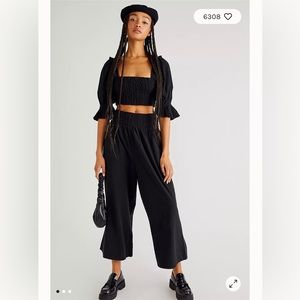 Free People “at ease” top & bottom set, size m